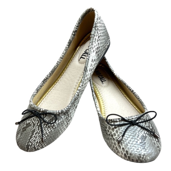 Sz 7.5M No Call Animal Print Flats NIB - Picture 4 of 5